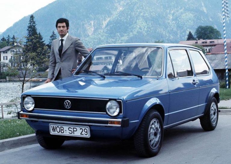 ENGLISH- the Golf is 45 years old and Giugiaro tells us all about it !